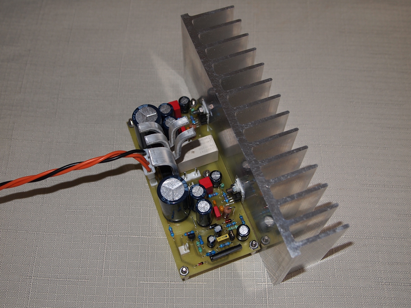 Audio Power Amplifier with TDA2050 - Electronics-Lab