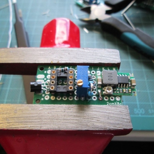 Li-ion under-voltage protection circuit