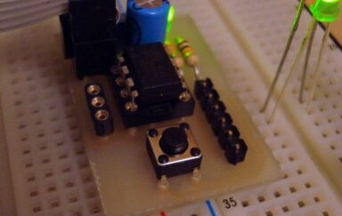 Breadboard header for ATTiny 25/45/85