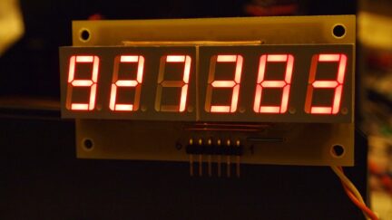 Frequency counter with PIC16F628A