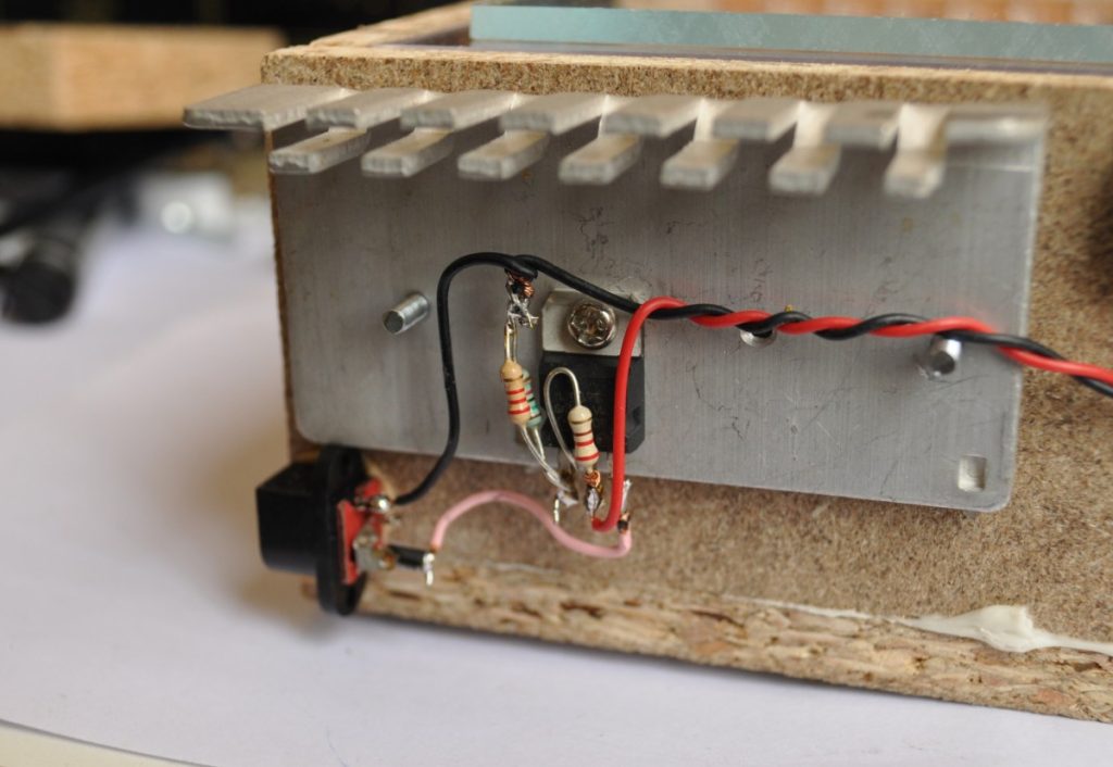 LM317_and_heatsink_mounted