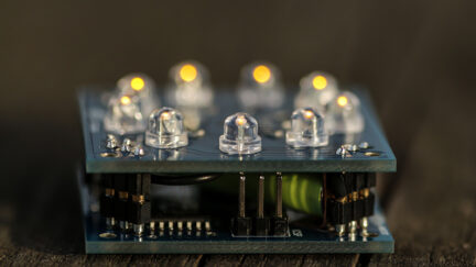 BitCake – Electronic Birthday Cake