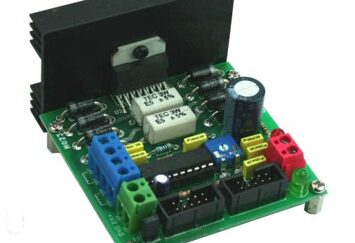 High current bipolar stepper motor controller