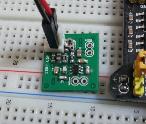 MAX2606 HandsFree Car Kit for Cell Phones