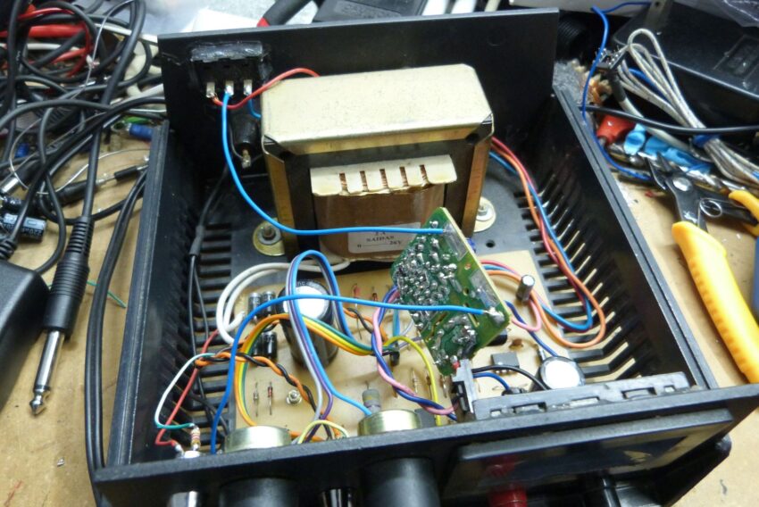 0-30 Vdc Stabilized Power Supply with Current Control 0.002-3 A