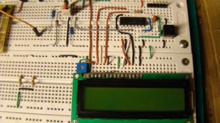 PIC16F688 Digital Voltmeter