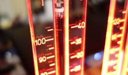 Wireless Nixie Thermometer