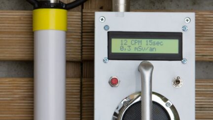 Geiger counter with SBM20 tube