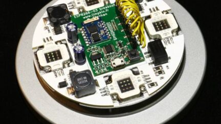 A Connected Lamp to Wake Me Up