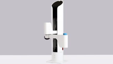Makerarm – The first robotic arm that makes anything, anywhere