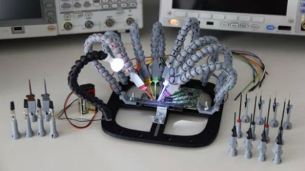 3D Print the Ultimate Helping Hands for a PCB Workstation