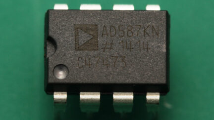 Analog Devices AD587KN 10V reference chip