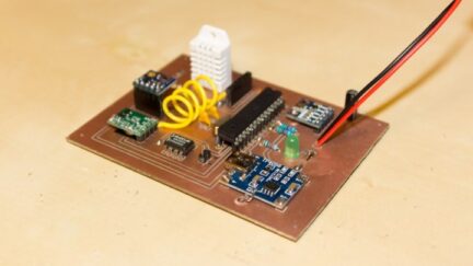 ATMEGA328 based Weather Station