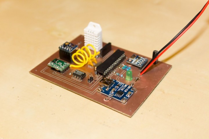 ATMEGA328 based Weather Station