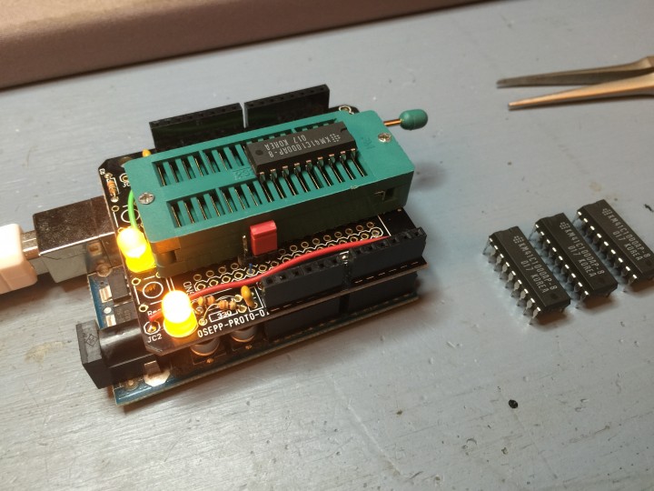 Testing DRAM Using an Arduino Testing DRAM Using an Arduino