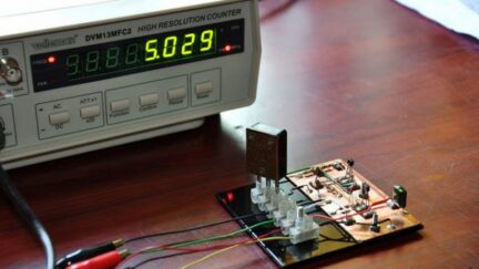 Simple crystal tester
