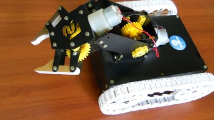 Arduino “Pick N Place” Android Robot