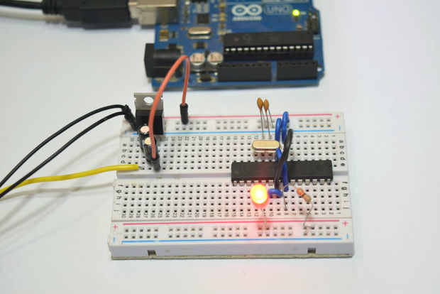 How to build an Arduino Uno on a BreadBoard