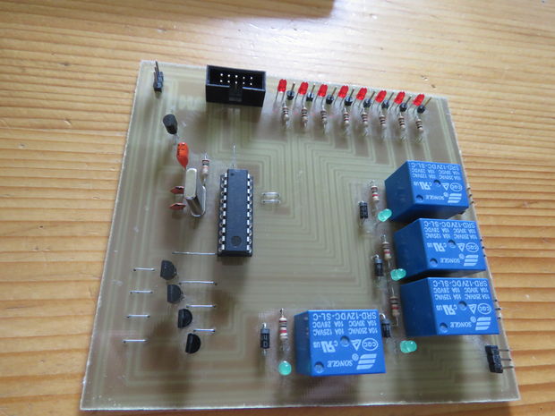 Make your own Attiny2313 development board