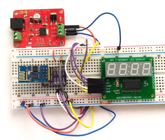 ESP8266-based Clock Synchronized With Network Time Service