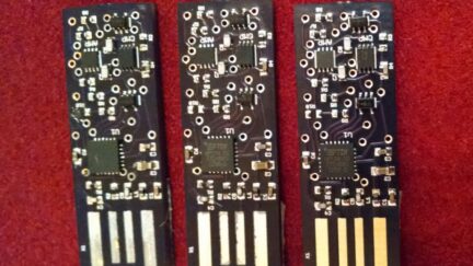 Infinite Noise True Random Number Generator