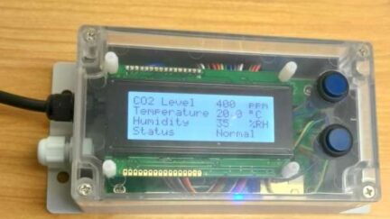 CO2, temperature and humidity monitor