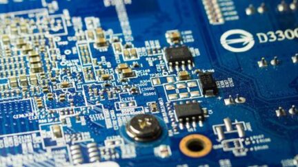 Ultralow Power Transistors Function for Years Without Batteries
