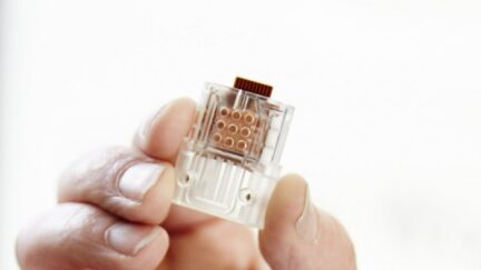 30 Minutes HIV Detection Using USB Stick