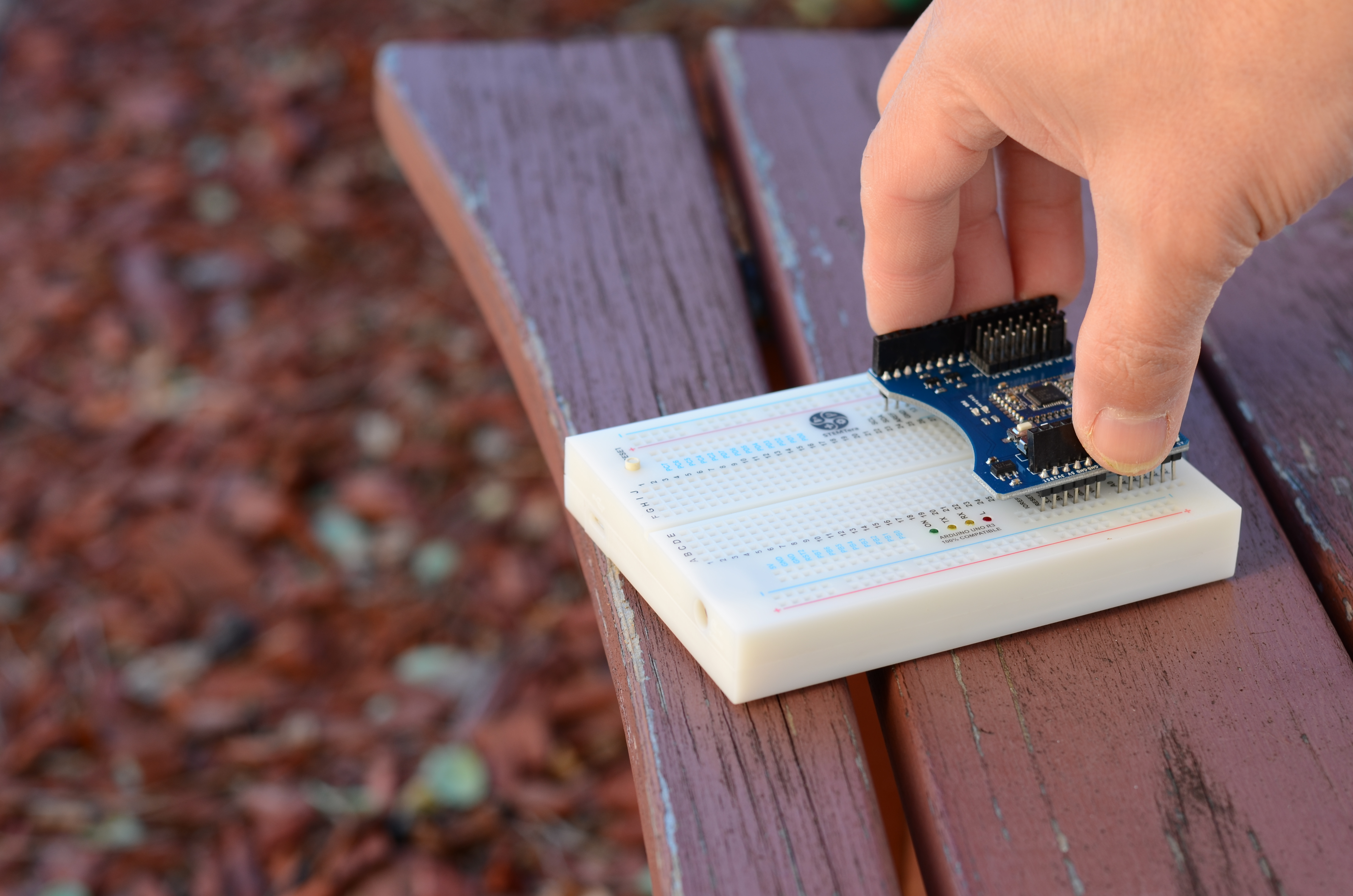 STEMTera, Arduino Compatible Built-In Breadboard