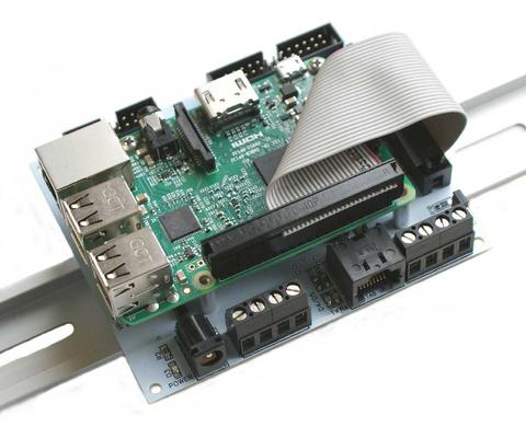 Raspberry Pi DIN Rail I/O Interfaces