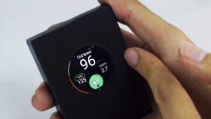 1.3” circular AMOLED modules only 0.6mm thick