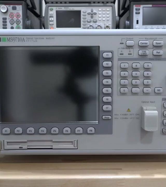 Teardown & Experiments with an Anritsu MS9710B 0.61.75um Optical
