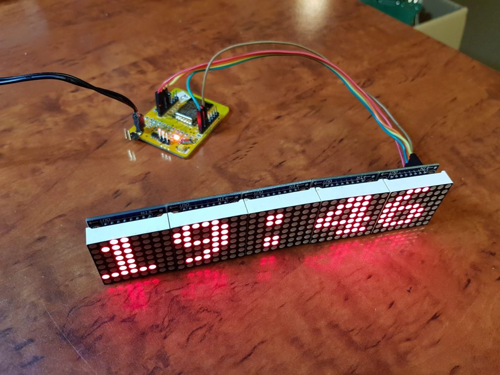 ESP8266 MAX7219 Dot Matrix Display