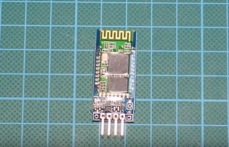 Arduino Communication with an Android App via Bluetooth