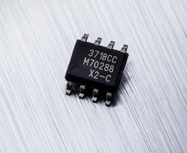 Triaxis magnetic position sensor IC is ASIL-ready