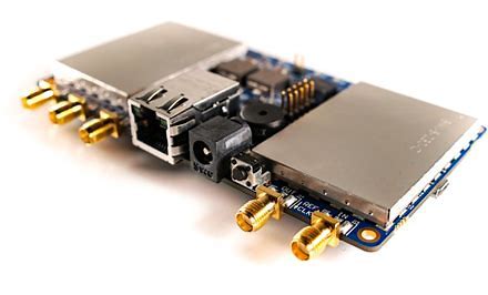 LimeNET Micro SDR Board Features Raspberry Pi CM3