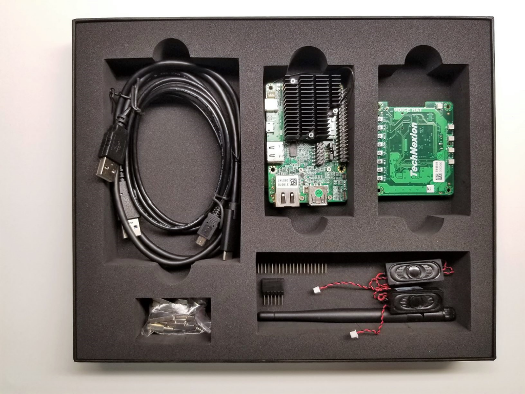 An i.MX 8M Development Kit for Amazon Alexa Voice Service