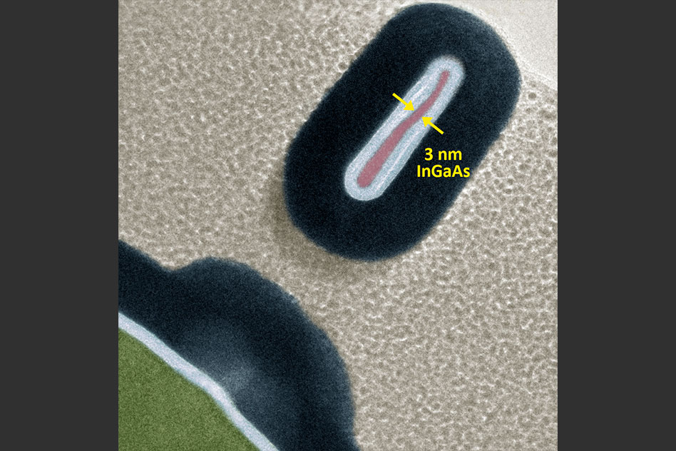 Engineers produce smallest 3-D transistor yet