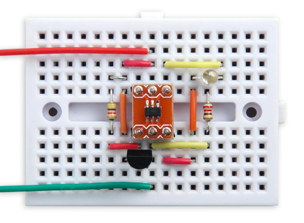 ATtiny10 Thermometer using DS18B20