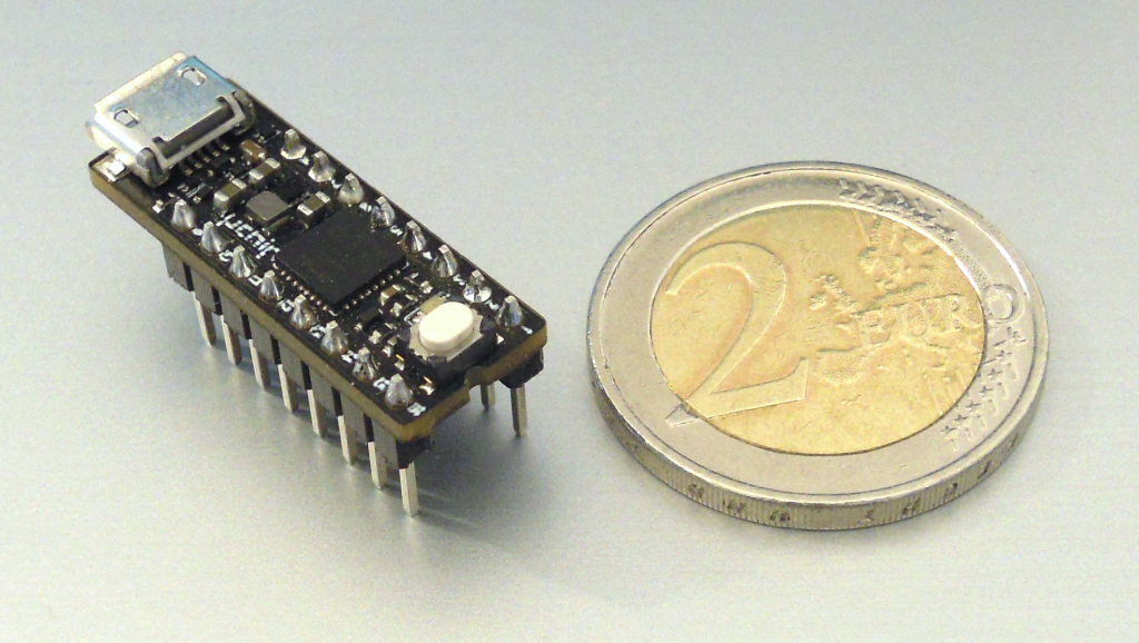uChip: Arduino Zero compatible in a narrow DIP-16 package!