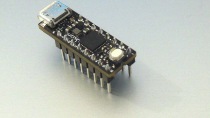 uChip: Arduino Zero compatible in a narrow DIP-16 package!