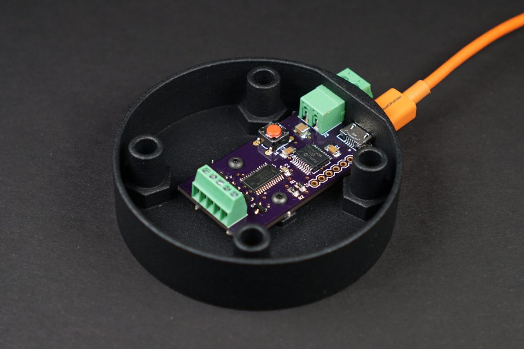 USB Stack Light Controller based on PIC16F1459