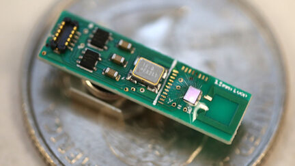 Teeny-Tiny Bluetooth Transmitter Runs on Less Than 1 mW