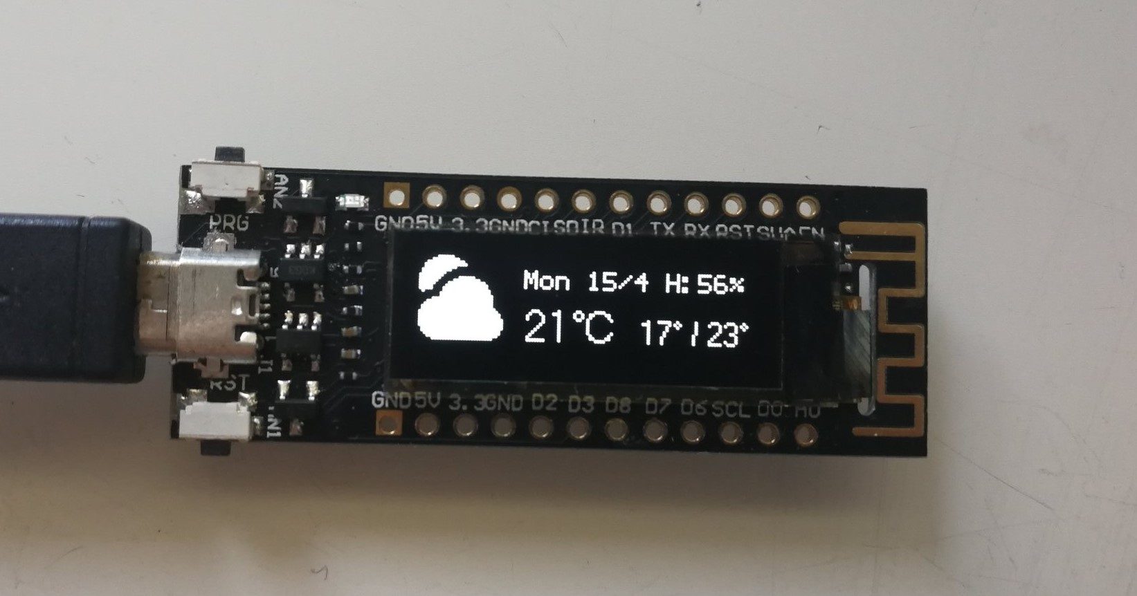 ESP8266 Weather Monitor with tiny OLED display