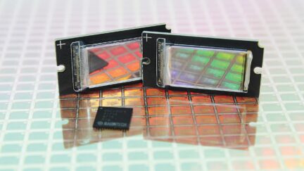 5900ppi full HD 0.37” LCoS micro-display measures 23.4×8.65mm