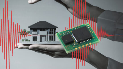 Ultra-Compact High Accuracy Earthquake Detection Sensor Module