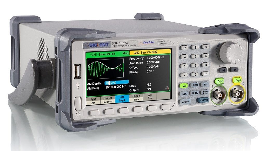 SDG1032X 30MHz Function / Arbitrary Waveform Generator