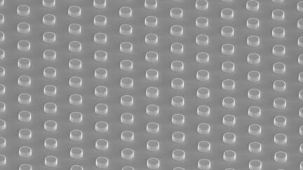 Incandescent light bulbs at the nanoscale