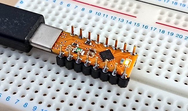 EFM8UB1 Breakout – DIP scale USB-MCU board