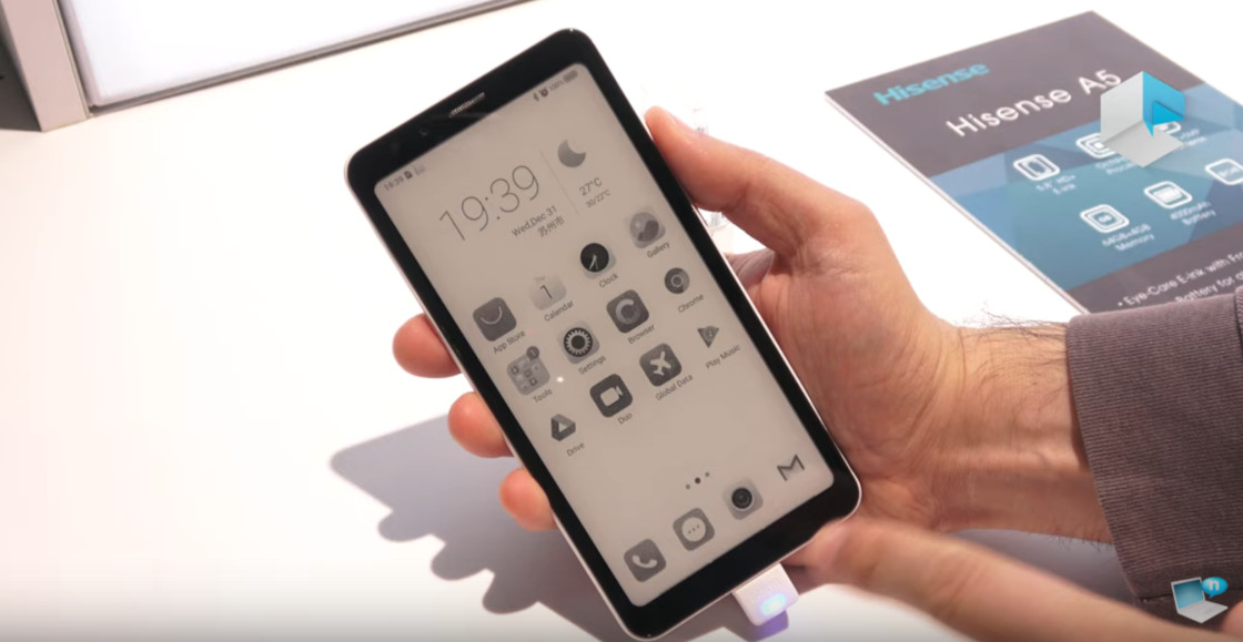 5.84″ inch e-Paper Android Smartphone Promises up to 10-day Battery Life 5.84″ inch e-Paper Android Smartphone Promises up to 10-day Battery Life